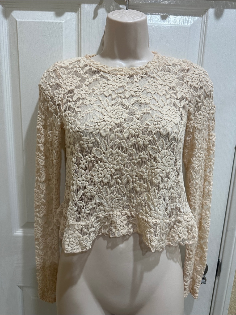 Lily White Cream Lace Floral Peplum Long-Sleeve Top